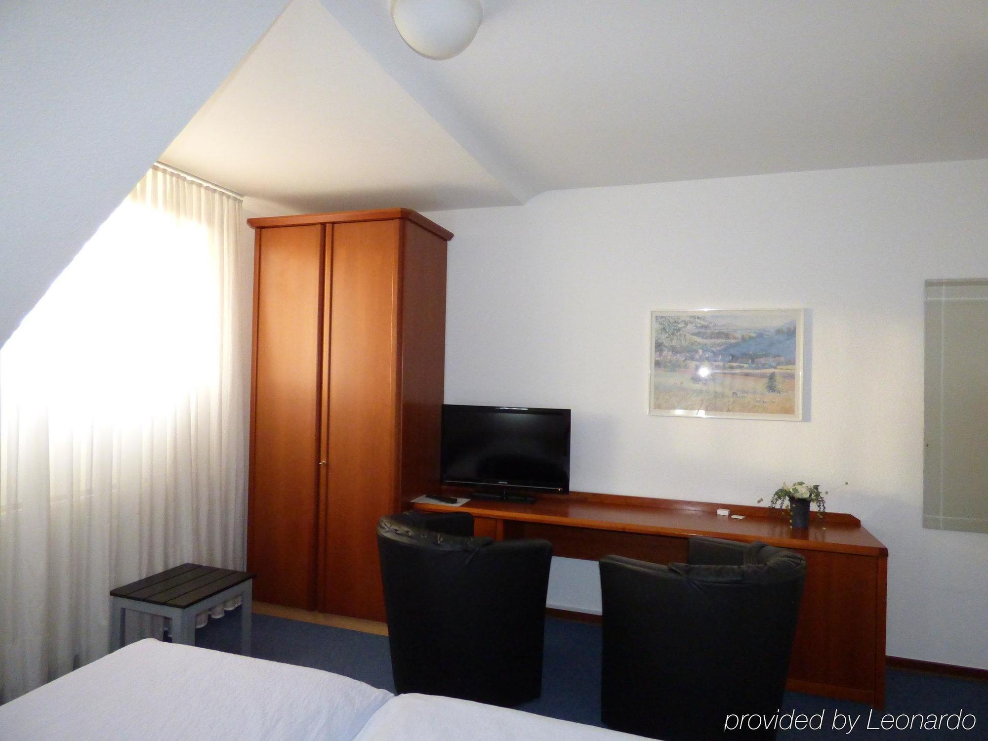 Hotel Alt Buettgen Карст Экстерьер фото