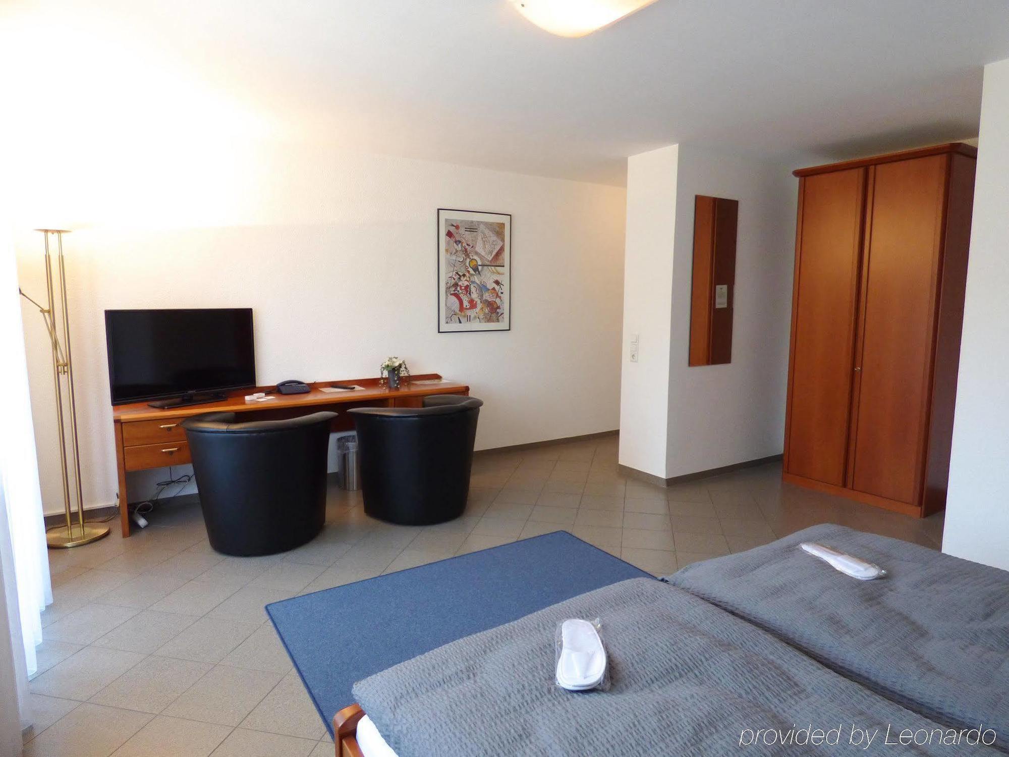Hotel Alt Buettgen Карст Экстерьер фото